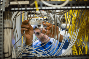 Reprendre un chantier fibre mal réalisé : quand la qualité des autres devient votre défi